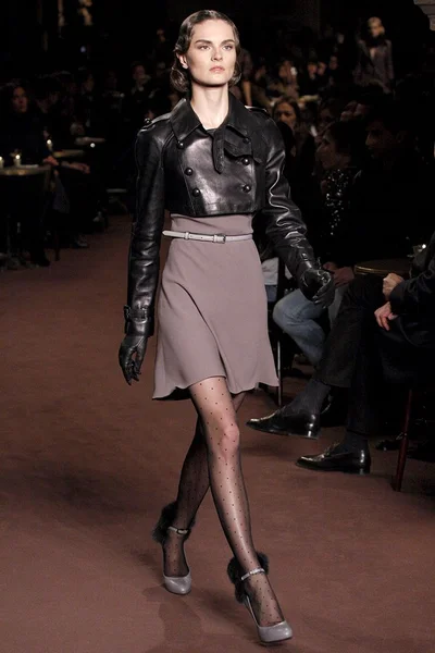 Look 8